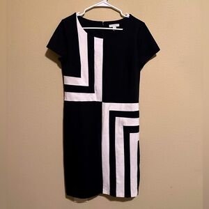New York and Company Short Sleeve Shift Dress Black/ White Mod 60’s Style Sz S